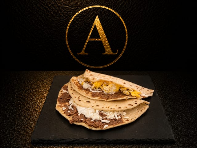 Baleadas con Huevo